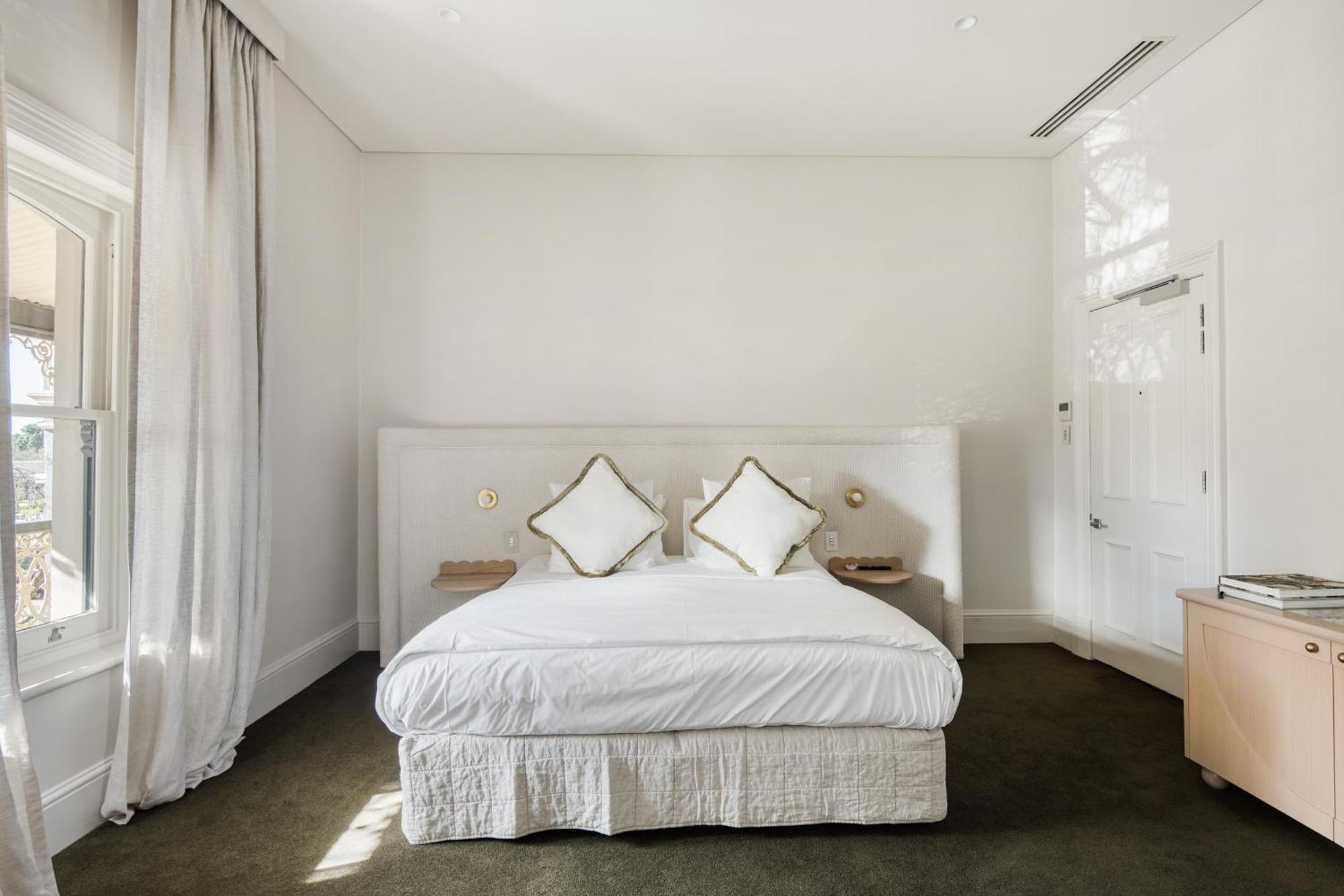 The Stirling Hotel Extérieur photo