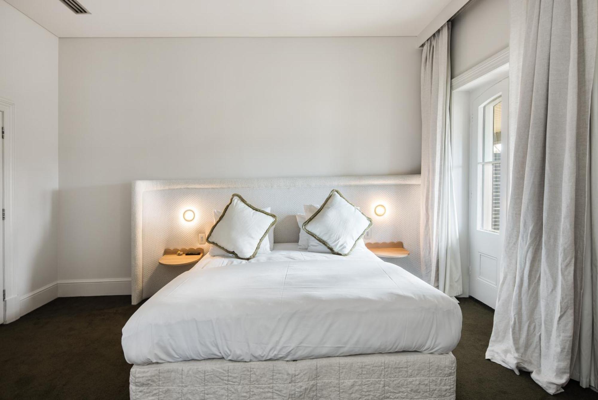 The Stirling Hotel Extérieur photo