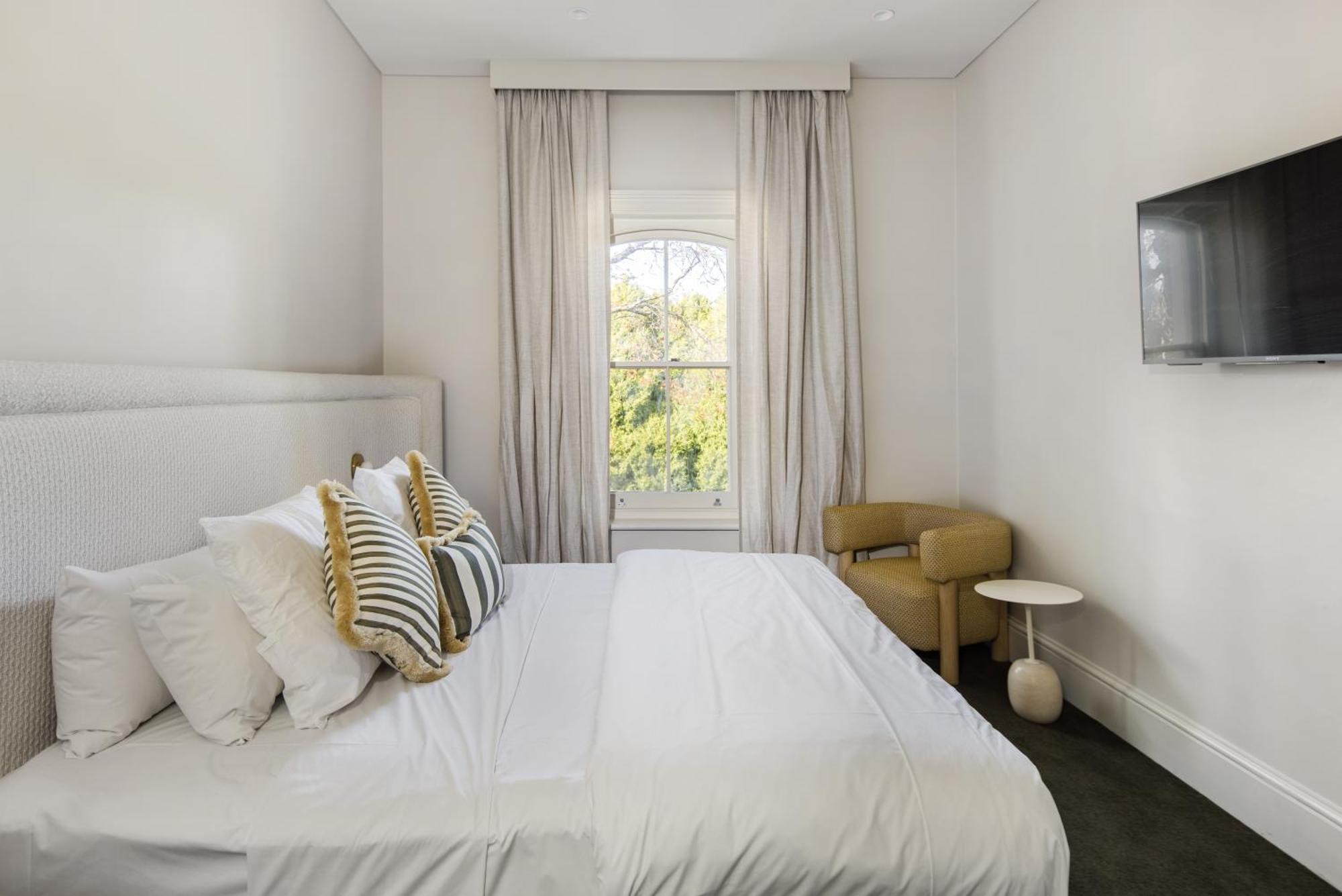 The Stirling Hotel Extérieur photo